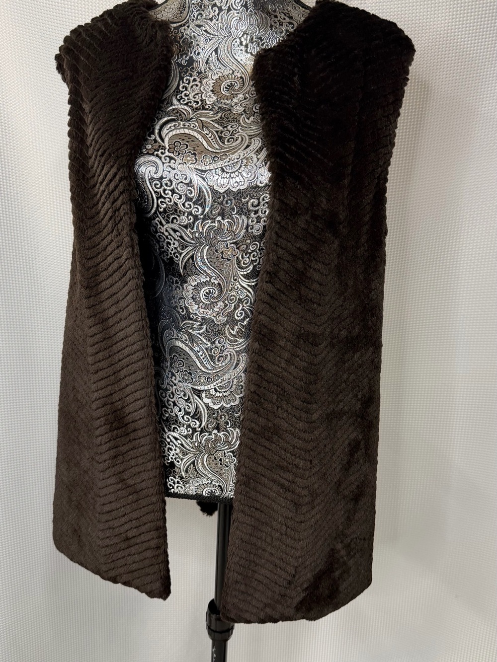 Talbots Chocolate Brown Faux Fur Plush Open-Front Sleeveless Vest